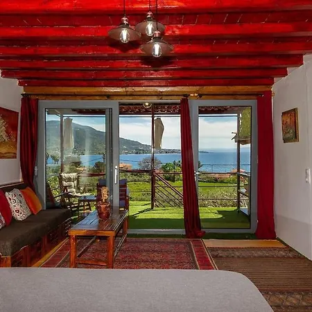 The View For Your Holidays! Edipsos