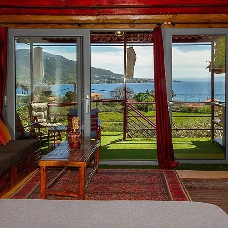 The View For Your Holidays! Edipsos